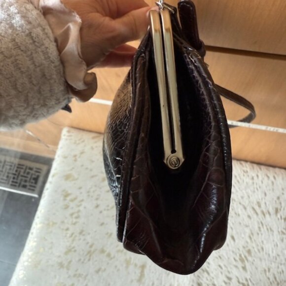 Pre-Loved Brown's Couture Leather Crocodile Print Granny Purse - Picture 5 of 8